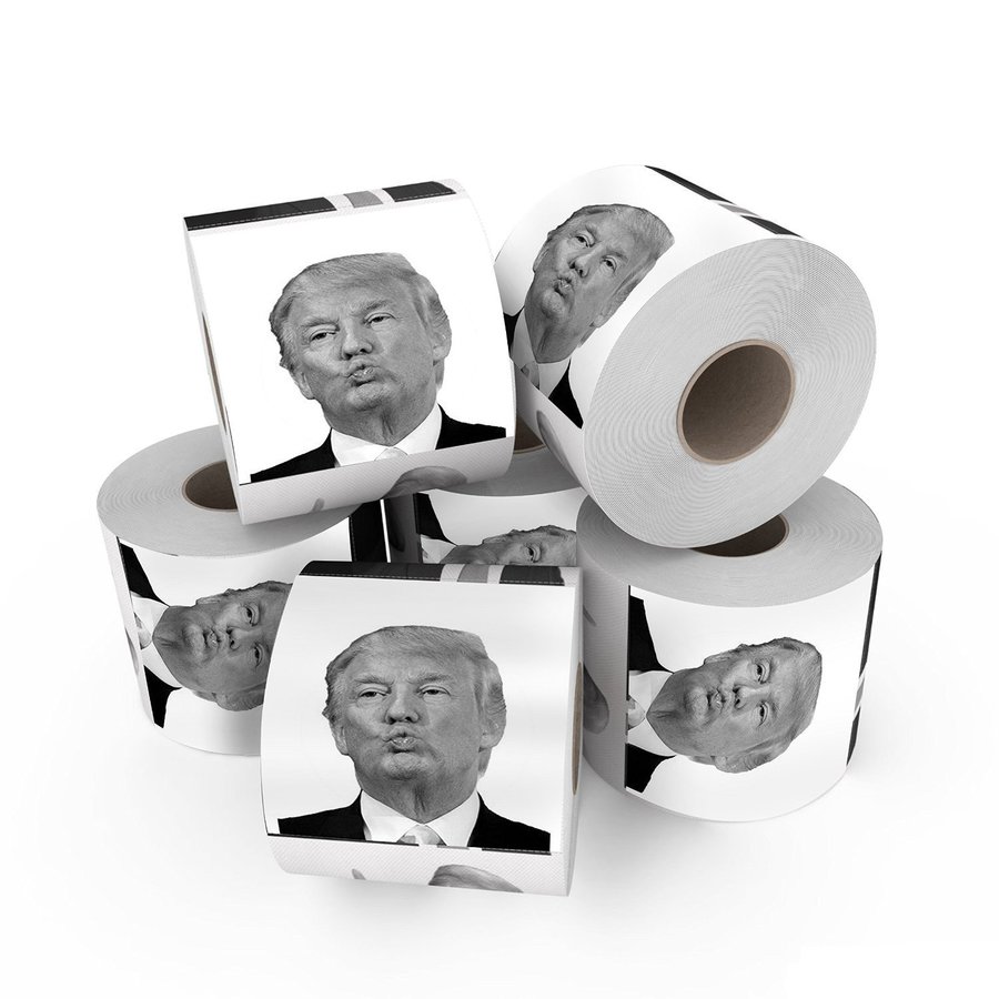 Rolos de papel higiênico com a cara do presidente Trump | © Amazon Rolos de papel higiênico com a cara do presidente Trump | © Amazon