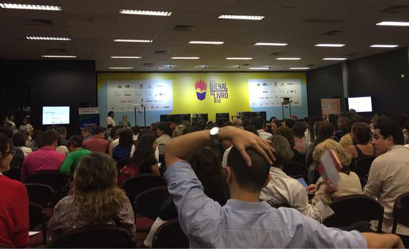 Cerca de 400 pessoas participaram da primeira edição da Interlivro no Rio de Janeiro