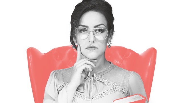 A vlogueira Kéfera Buchmann, de