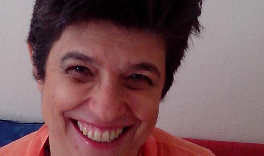 Laura Bacellar ministra Oficina para escritores na Casa Educação | © Facebook da professora