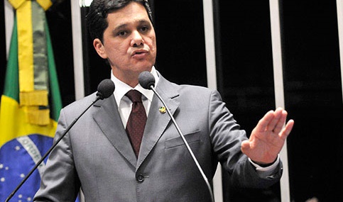 Senador Ricardo Ferraço pode deixar relatoria do projeto da lei do preço fixo | © Geraldo Magela \ Agência Senado