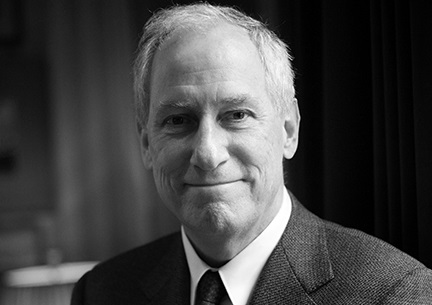 Robert Darnton &eacute; um dos destaques das comemora&ccedil;&otilde;es dos 30 anos da Companhia das Letras | &copy; Divulga&ccedil;&atilde;o