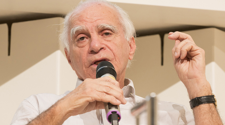 Ignácio de Loyola Brandão é o homenageado da décima edição do FELIT | © Johan Visbeek