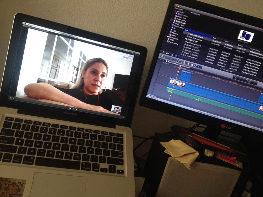 Work in progress: André Argolo edita entrevista com Liana Leão, tradutora, ao lado de Bárbara Heliodora, da obra completa de Shakespeare, para o blog da Global | © Divulgação