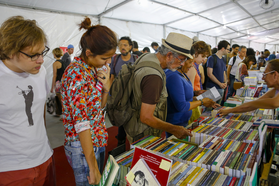 Feira da USP chega à maioridade reunindo 166 editoras | © Marcos Santos / Divulgação