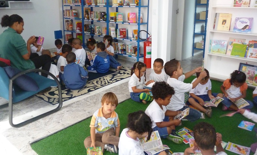 Projeto quer garantir que o direito à leitura, livro e biblioteca sejam imprescindíveis | © Divulgação