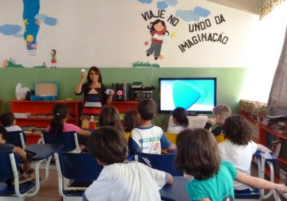 Atraso na publicação do edital e uma enxurrada de novidades deve complicar a vida de editores que forem submeter livros para o PNLD 2019 | © Ascom / FNDE