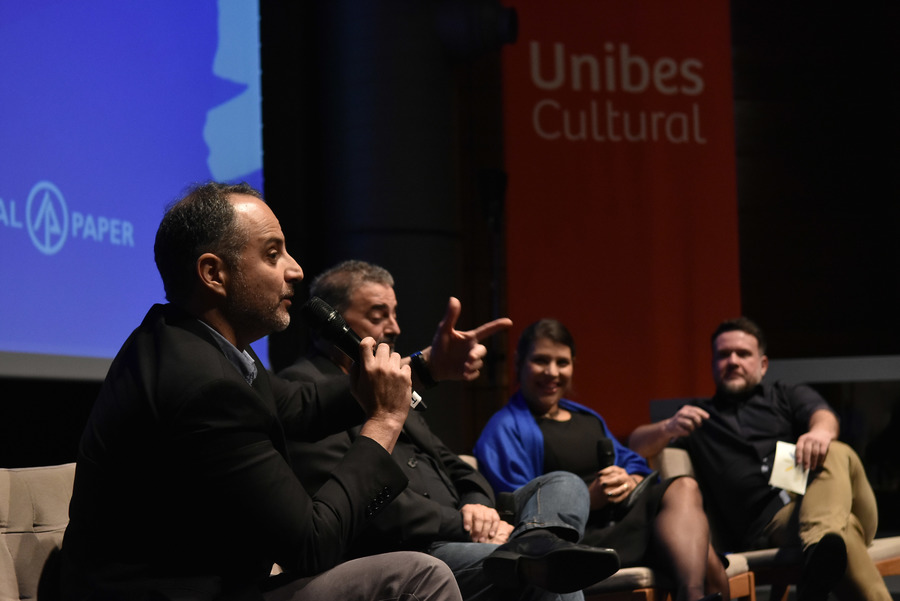 Mesa 'Lista dos mais vendidos: como eu cheguei lá' que rolou na entrega do Prêmio Avena, terá repeteco na Flip | © Eduardo Conte