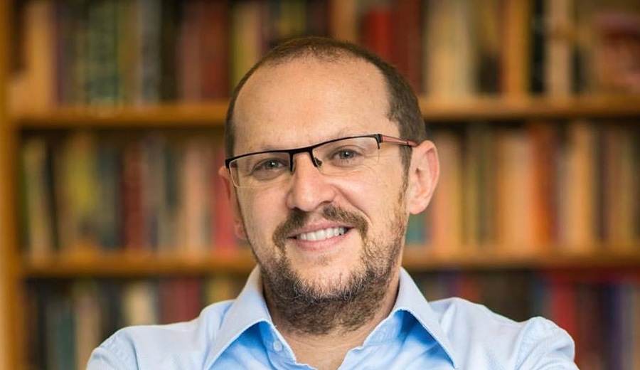 Ilan Brenman participa do projeto 'Degustação de histórias' | © Redes sociais do autor Ilan Brenman participa do projeto 'Degustação de histórias' | © Redes sociais do autor