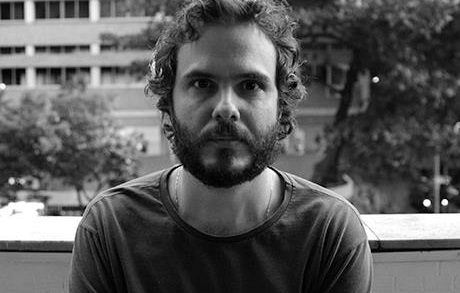 Thiago Camelo, irmão de Marcelo Camelo, lança livro nesta quarta-feira, em SP | © Divulgação Thiago Camelo, irmão de Marcelo Camelo, lança livro nesta quarta-feira, em SP | © Divulgação