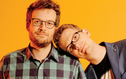 John e Hank Green comandam o canal 'Vlogbrothers' no Youtube | © Divulgação John e Hank Green comandam o canal 'Vlogbrothers' no Youtube | © Divulgação