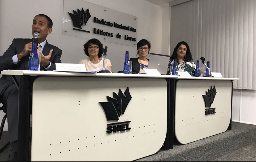 Equipe da Fipe apresenta dados da pesquisa Produção e Vendas do Setor Editorial Brasileiro Equipe da Fipe apresenta dados da pesquisa Produção e Vendas do Setor Editorial Brasileiro