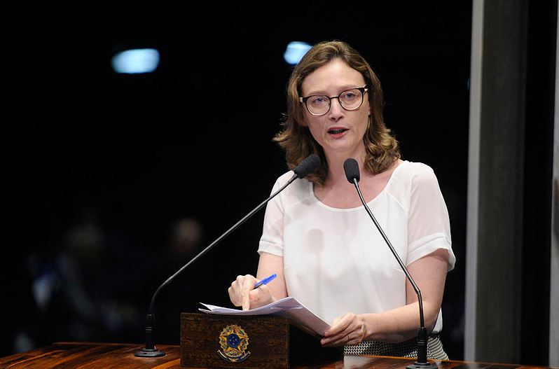 Deputada Maria do Rosário fez relatório favorável à Lei Castilho que está nos finalmentes de sua tramitação no Parlamento Deputada Maria do Rosário fez relatório favorável à Lei Castilho que está nos finalmentes de sua tramitação no Parlamento