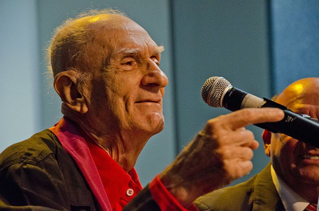 Ariano Suassuna estreia na lista com 'Romance de Dom Pantero no palco dos pecadores' | © Igor Suassuna Ariano Suassuna estreia na lista com 'Romance de Dom Pantero no palco dos pecadores' | © Igor Suassuna