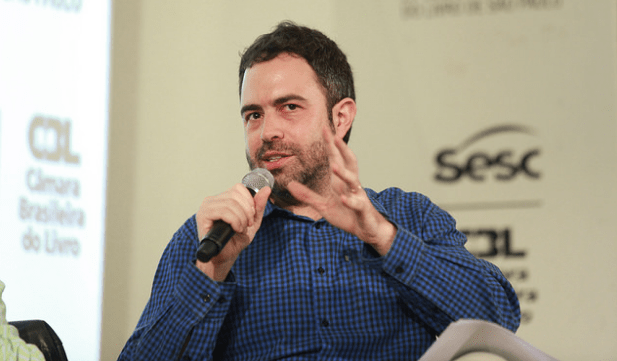 Cassiano Elek Machado é um dos professores do curso de Formação de Editores da Casa Educação Cassiano Elek Machado é um dos professores do curso de Formação de Editores da Casa Educação