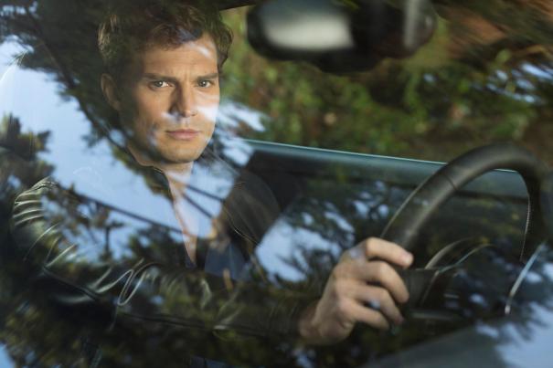 Mr. Grey, que nos cinemas foi incorporado pelo ator Jamie Dornan | © Frame do filme