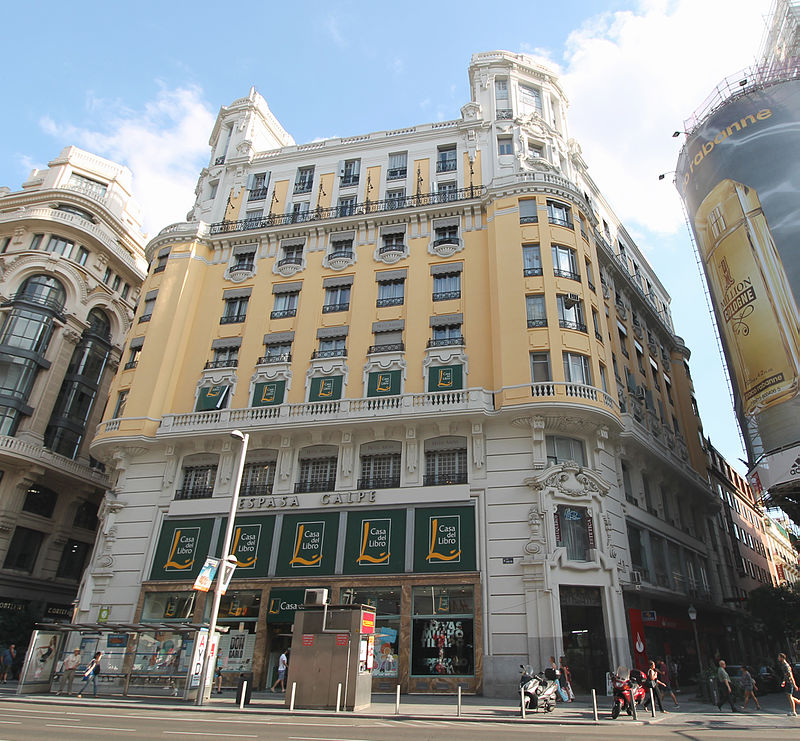 Fachada da livraria Casa del Libro na Gran Via em Madrid | © Divulgação Fachada da livraria Casa del Libro na Gran Via em Madrid | © Divulgação