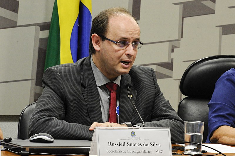 Para Rossieli Silva, secretário de Educação Básica do MEC, a padronização de formatos vai baratear o livro | Edilson Rodrigues/Agência Senado