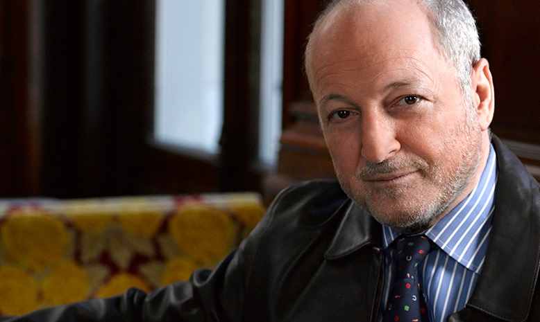 André Aciman é o terceiro nome confirmado para a Flip de 2018 | © Sgrid Estrada André Aciman é o terceiro nome confirmado para a Flip de 2018 | © Sgrid Estrada