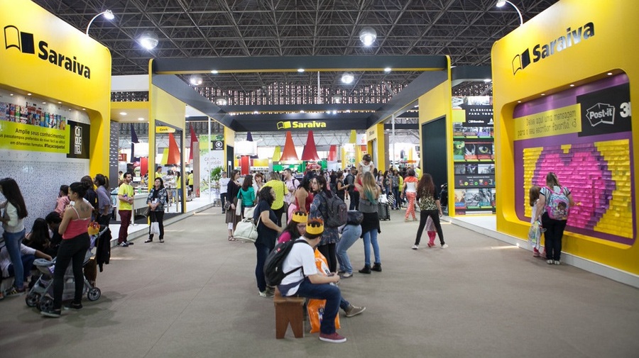 Estande da Saraiva na Bienal do Livro de São Paulo, em 2016, tinha mil metros quadrados | © Flickr da Bienal