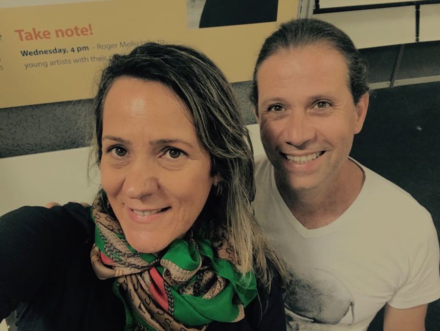 A consultora de negócios internacionais com Roger Mello em Bolonha A consultora de negócios internacionais com Roger Mello em Bolonha