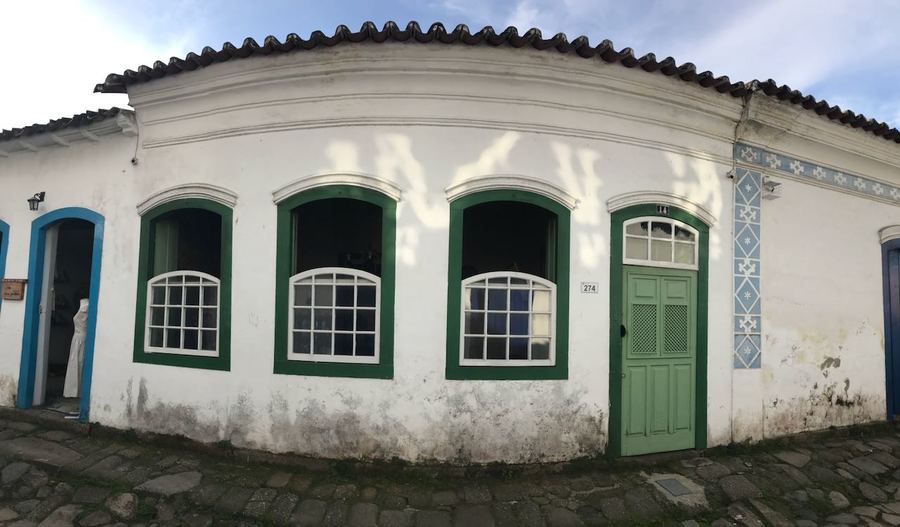 Fachada da nova Casa PublishNews em Paraty