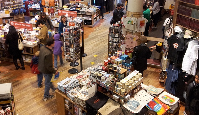 Vendas de livros impressos crescem nos EUA. Foto da Strand Books em Nova York | © Gustavo Guertler