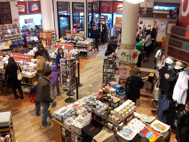 Vendas de livros impressos crescem nos EUA. Foto da Strand Books em Nova York | © Gustavo Guertler