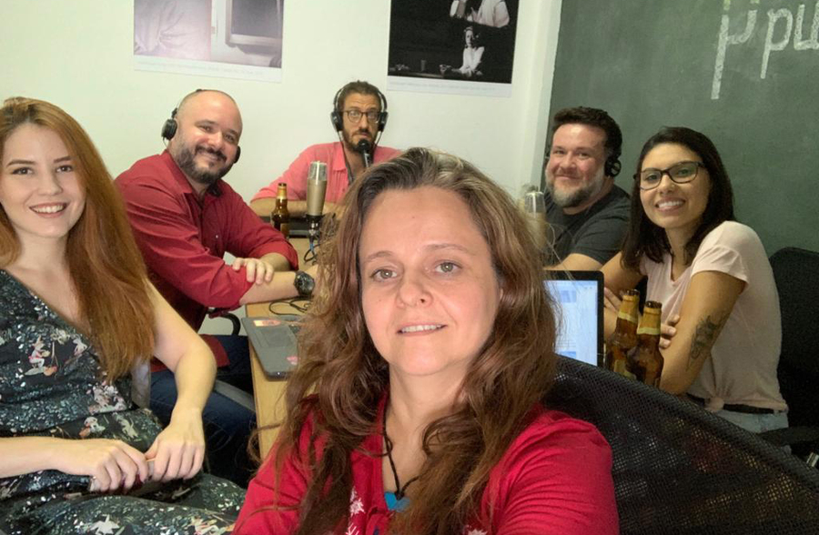 Antonio Bitiati com a equipe do PublishNews durante a gravação do Podcast