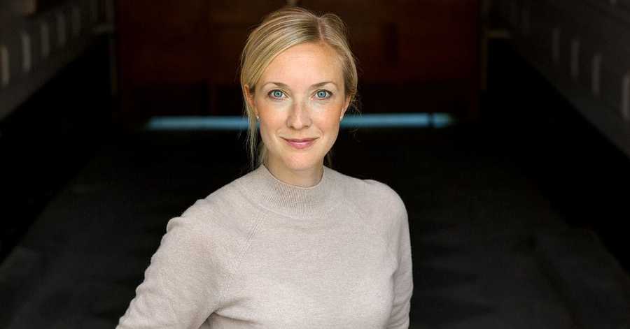 Sara Börsvik, chefe de operações da Bonnier, informou que os novos audiolivros do grupo não estarão mais na Storytel | © Maria Annas, Divulgação Sara Börsvik, chefe de operações da Bonnier, informou que os novos audiolivros do grupo não estarão mais na Storytel | © Maria Annas, Divulgação