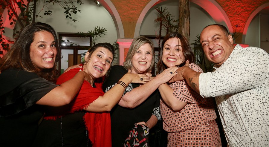 Daniela Kfuri, Luciana Borges, Beth Vilela, Rackel Accetti e Denis Barros foram os finalistas do Profissionais do Ano de 2018. Daniela levou o troféu. 