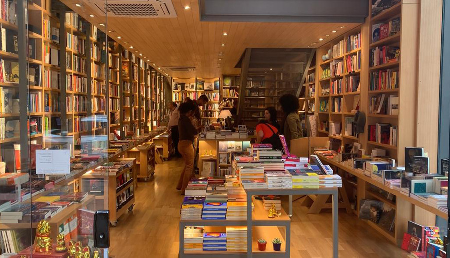 Livraria da Travessa | © Luciana Souza Livraria da Travessa | © Luciana Souza
