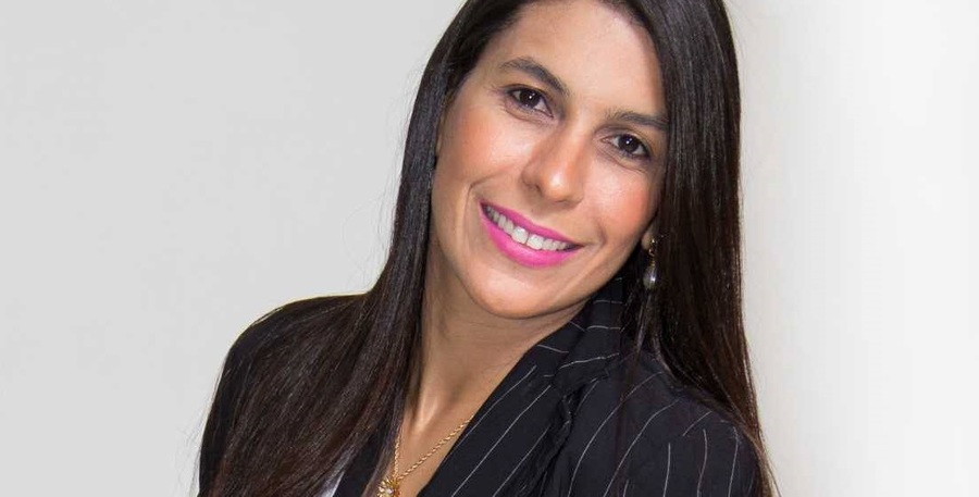 Andreza Carício estreia na lista dos mais vendidos, ocupando o segundo lugar do Ranking Geral com o seu livro
