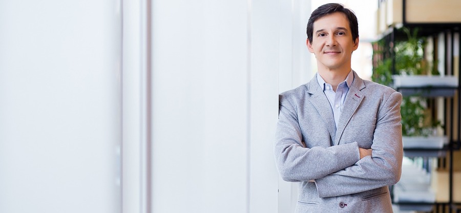 Diogo Lara é um dos destaques da Lista Nielsen PublishNews de maio | © Site do autor Diogo Lara é um dos destaques da Lista Nielsen PublishNews de maio | © Site do autor