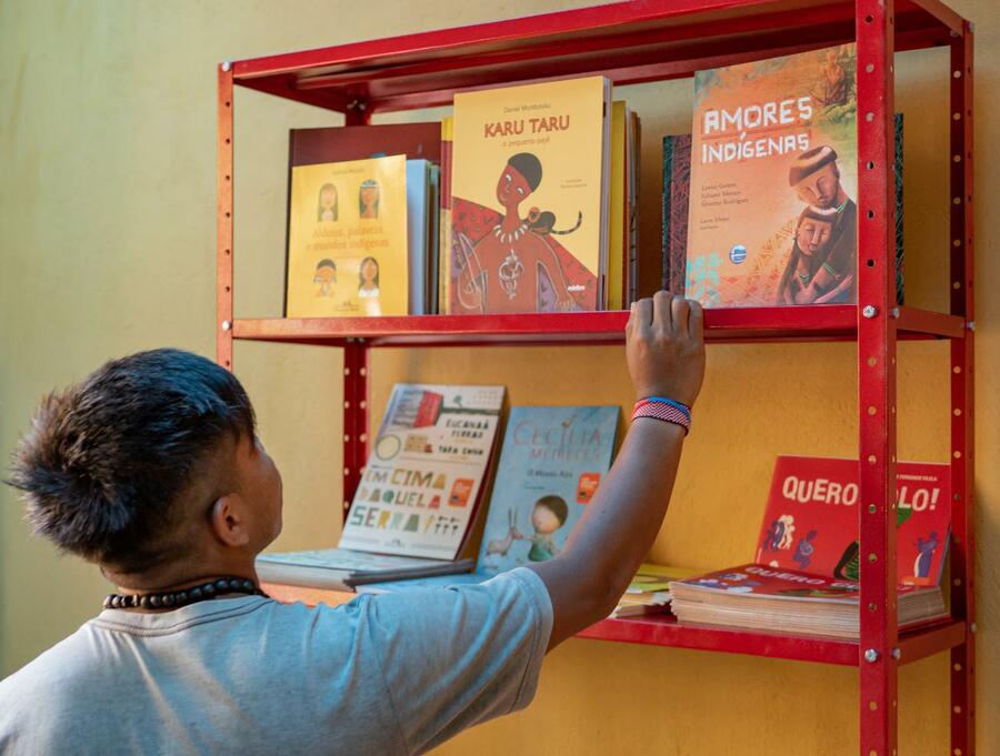 Literatura indígena será o foco da live desta quinta-feira | © Miguel Angelo / Rede Mar de Leitores de Paraty / Divulgação