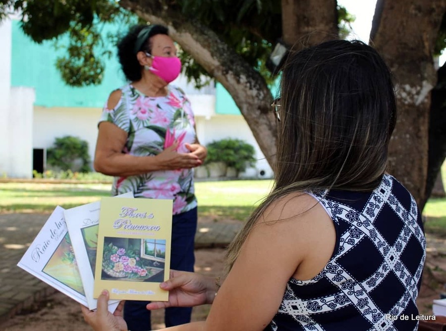 Mesmo durante a pandemia, o projeto Parnamirim, um rio que flui para o mar da leitura conseguiu criar novas ações para fazer o livro chegar aos seus públicos | © Facebook do projeto