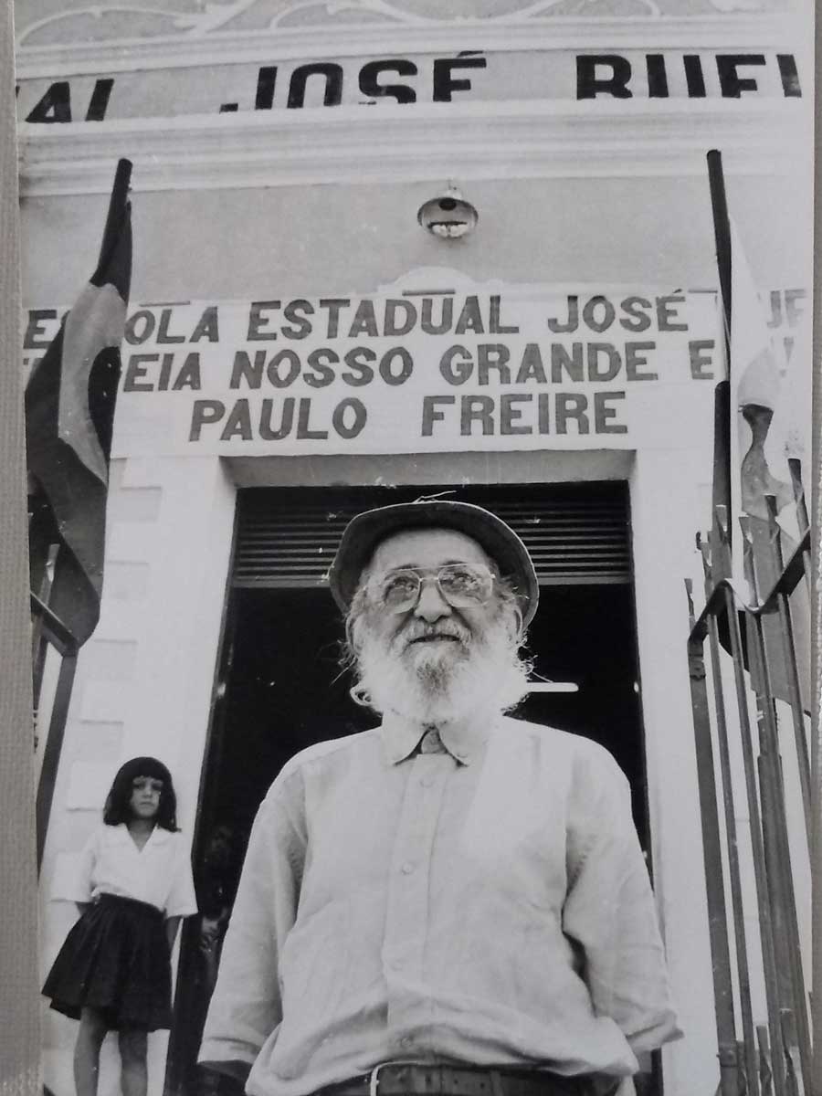 Paulo Freire em Angicos, 30 anos depois: homenagem na Escola Estadual José Rufino | © Eduardo Maia / Ana Maria Araújo Freire