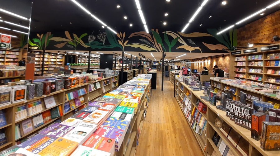 De acordo com o Painel do Varejo de Livros, janeiro e o início de novembro, foram vendidos 43,9 milhões de exemplares, número 33% maior que 2020 e 31% superior a 2019, quando não se falava em pandemia ainda | © Divulgação / Livraria Leitura De acordo com o Painel do Varejo de Livros, janeiro e o início de novembro, foram vendidos 43,9 milhões de exemplares, número 33% maior que 2020 e 31% superior a 2019, quando não se falava em pandemia ainda | © Divulgação / Livraria Leitura