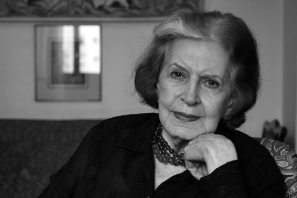 Lygia em leitura no CCBB ao lado de Nathalia Timberg, atriz que leu seu conto e Jonas Rezende, comentarista | © Acervo Pessoal