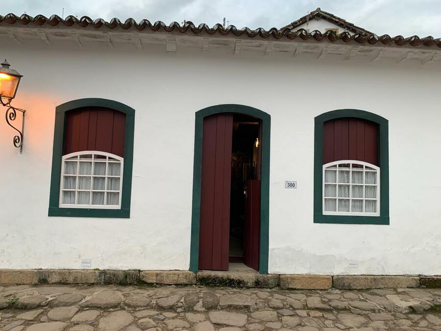 Fachada da Casa PublishNews na Flip 2022. Tá chegando!