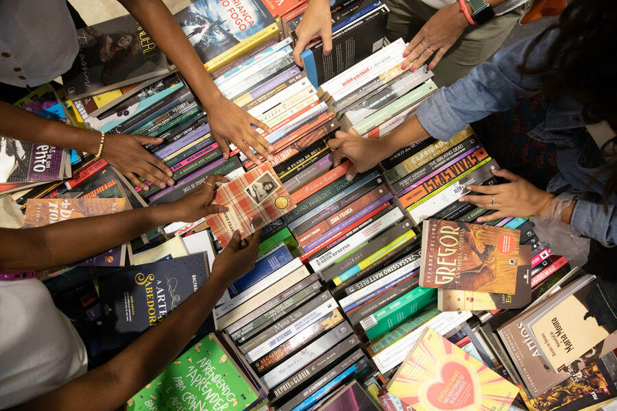 Bienal do Livro da Bahia. Lei Paulo Gustavo pode ter efeitos na área de livros | © Filmart Media Bienal do Livro da Bahia. Lei Paulo Gustavo pode ter efeitos na área de livros | © Filmart Media