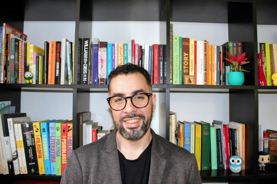 Horacio Corral, agora na Editora Flow | © Arquivo pessoal Horacio Corral, agora na Editora Flow | © Arquivo pessoal