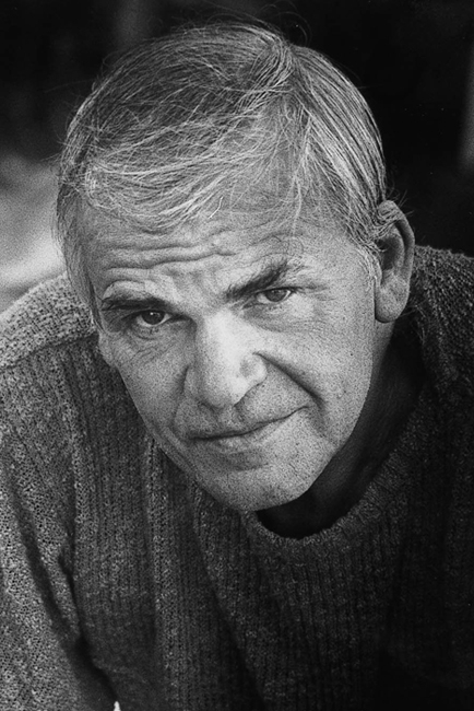 Milan Kundera (1929-2023) | © Grupo Companhia das Letras