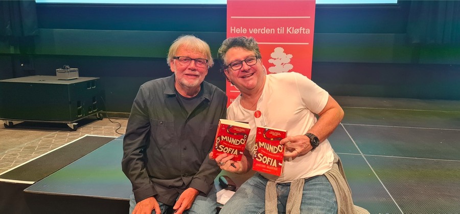 Jostein Gaarder (autor de 'O mundo de Sofia') e Leonardo Pinto Silva Jostein Gaarder (autor de 'O mundo de Sofia') e Leonardo Pinto Silva