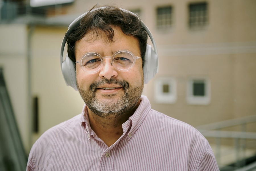 Carlo Carrenho será o Audio Ambassador da Feira de Frankfurt 2023 | © Arquivo pessoal Carlo Carrenho será o Audio Ambassador da Feira de Frankfurt 2023 | © Arquivo pessoal