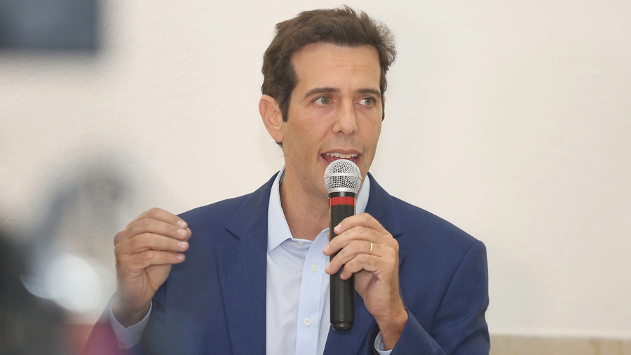 Renato Feder, secretário de Educação do Estado de São Paulo; decisão foi recebida com espanto | © Marcelo S Camargo / Governo do Estado de SP