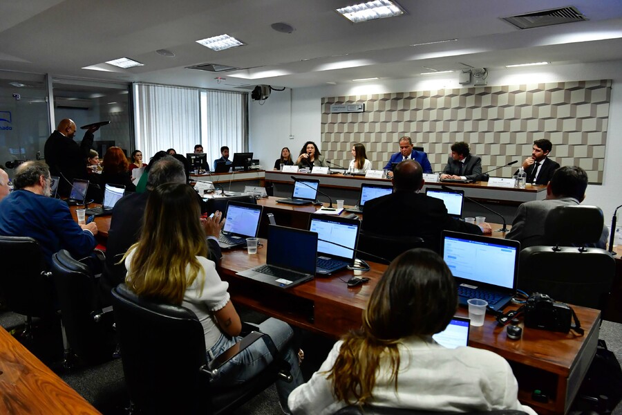 Lei Cortez está na Comissão de Educação do Senado | © Waldemir Barreto/Agência Senado Lei Cortez está na Comissão de Educação do Senado | © Waldemir Barreto/Agência Senado