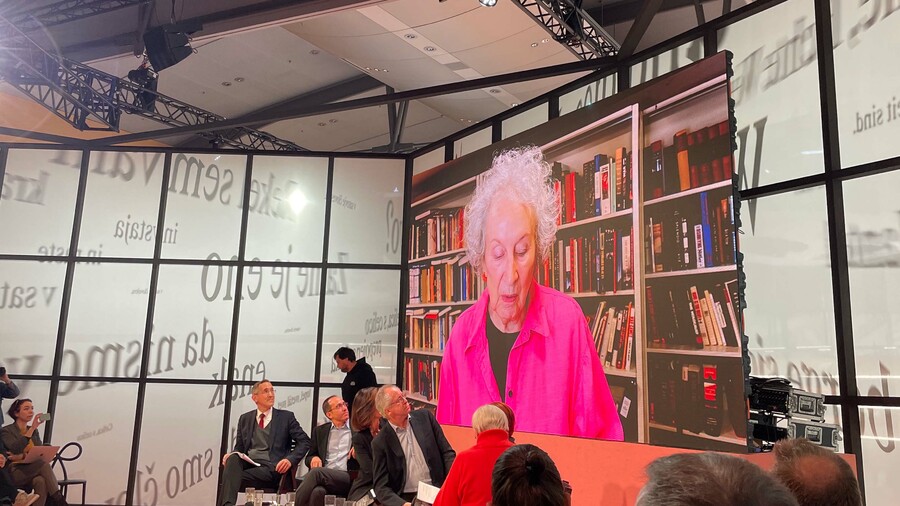 Margaret Atwood participou com um vídeo gravado | © Guilherme Sobota