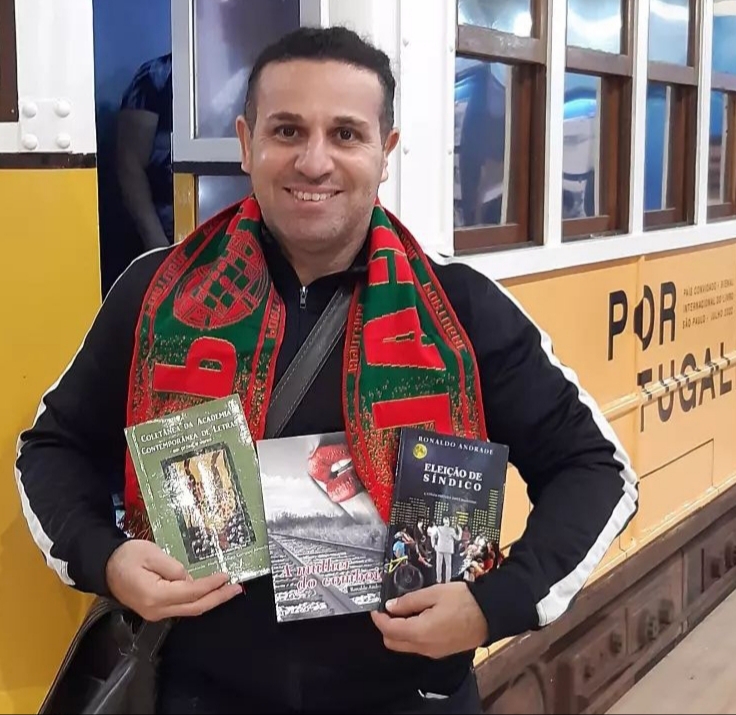 O escritor Ronaldo Andrade participa da comitiva brasileira da Feira de Frankfurt 2023 | © Arquivo pessoal O escritor Ronaldo Andrade participa da comitiva brasileira da Feira de Frankfurt 2023 | © Arquivo pessoal