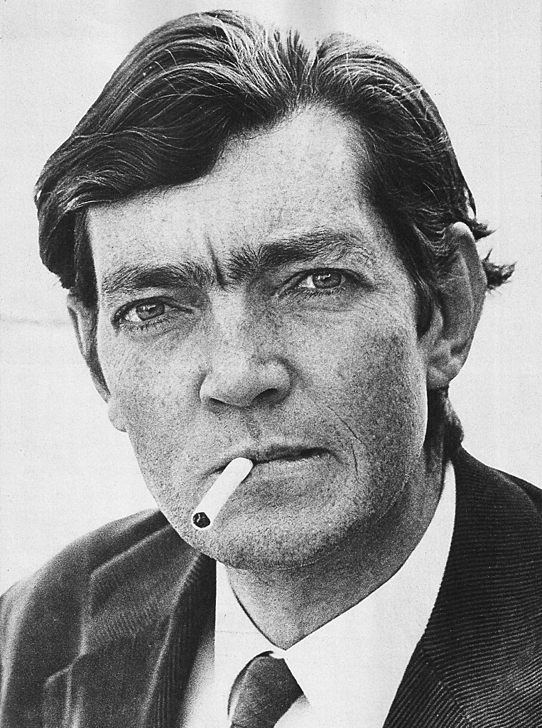 Julio Cortázar | © Alicia D'Amico, Sara Facio & Julio Cortázar - Editorial Sudamericana, Buenos Aires (1968)